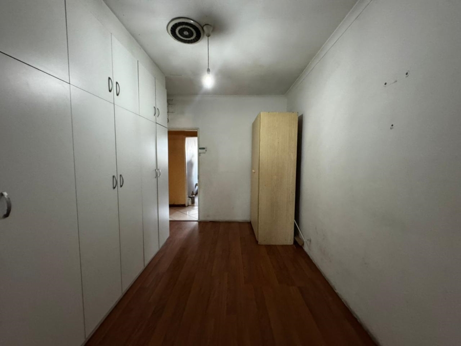 6 Bedroom Property for Sale in Tuscany Glen Western Cape